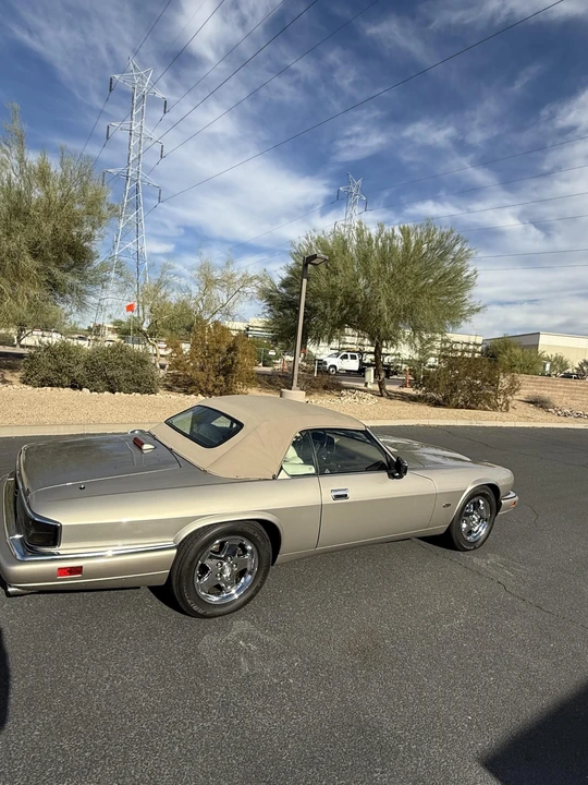 1995 Jaguar XJS Convertible - Image 16 of 31