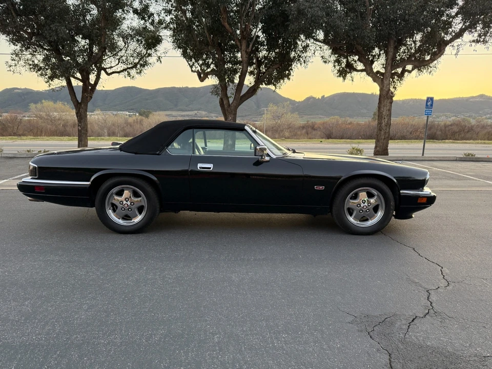 1995 Jaguar XJS Convertible - Image 5 of 31