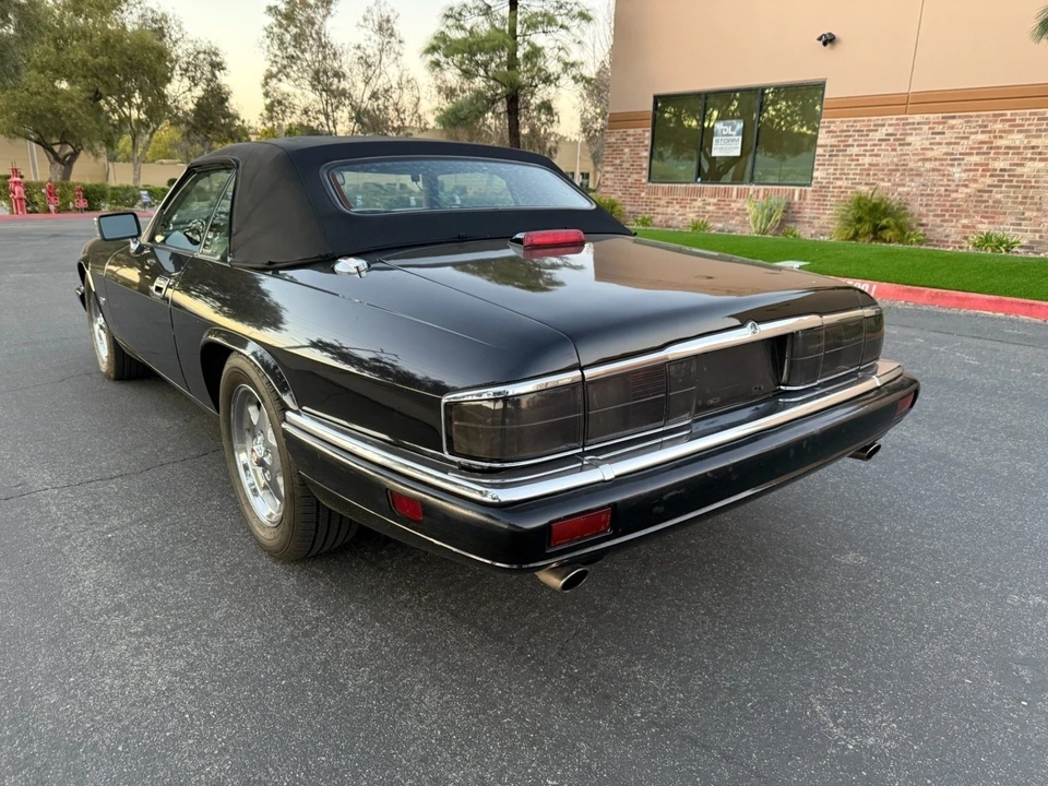 1995 Jaguar XJS Convertible - Image 10 of 31
