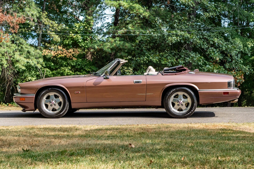 1995 Jaguar XJS Convertible - Image 3 of 31