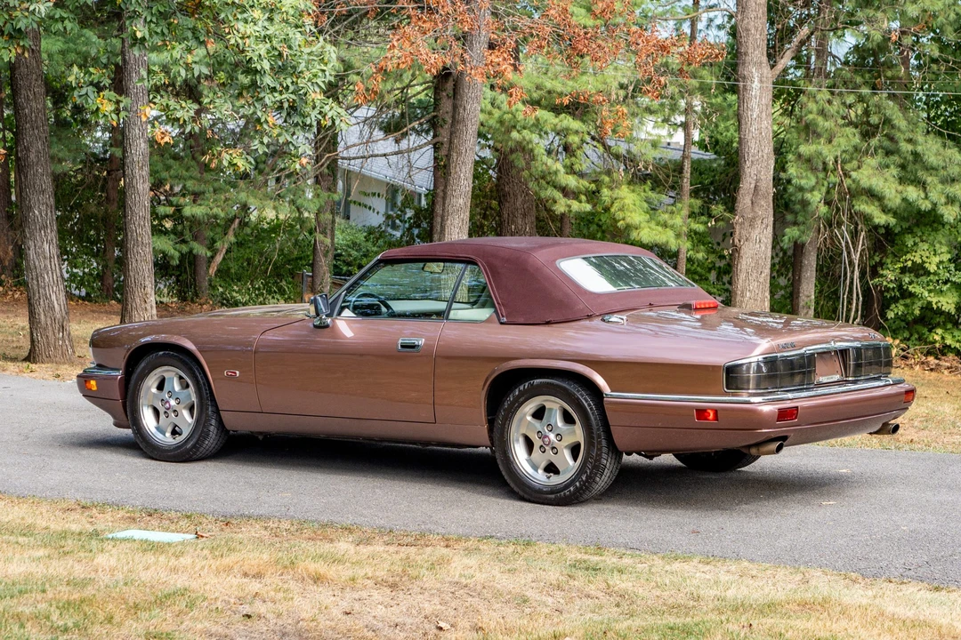 1995 Jaguar XJS Convertible - Image 12 of 31