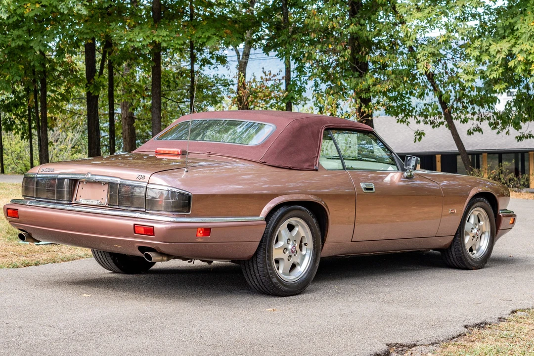 1995 Jaguar XJS Convertible - Image 15 of 31