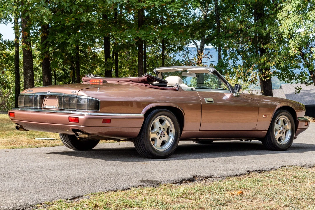 1995 Jaguar XJS Convertible - Image 6 of 31