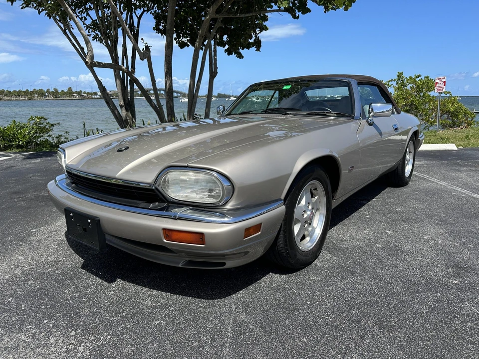 1995 Jaguar XJS Convertible - Image 4 of 31