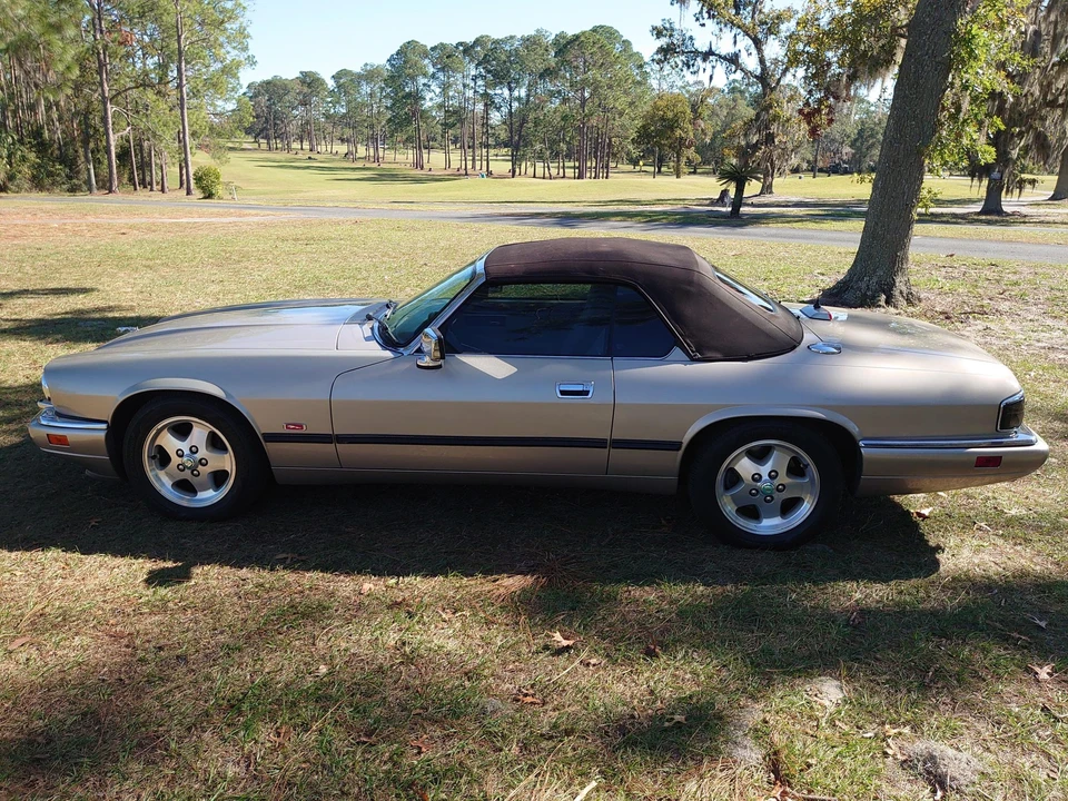 1995 Jaguar XJS Convertible - Image 27 of 31