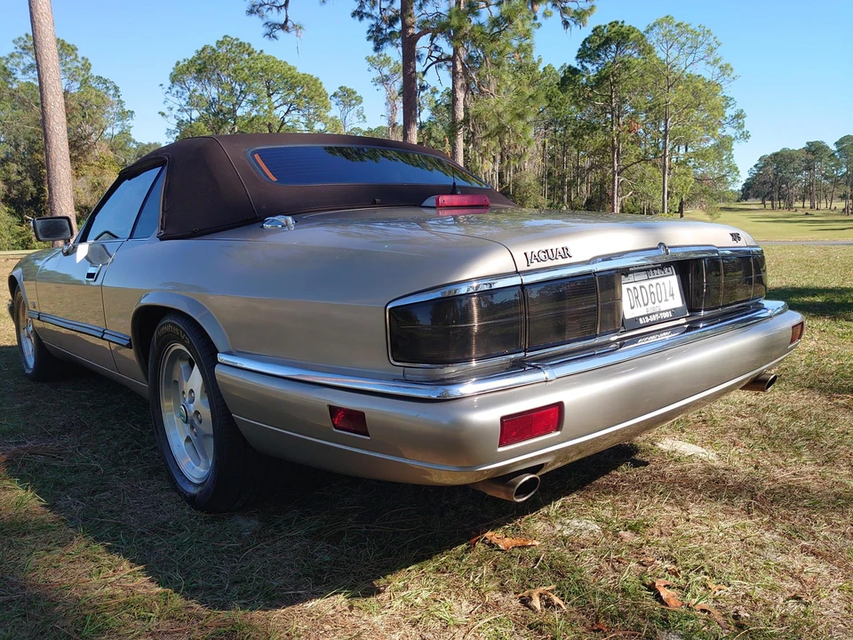 1995 Jaguar XJS Convertible - Image 30 of 31