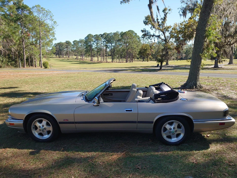 1995 Jaguar XJS Convertible - Image 7 of 31