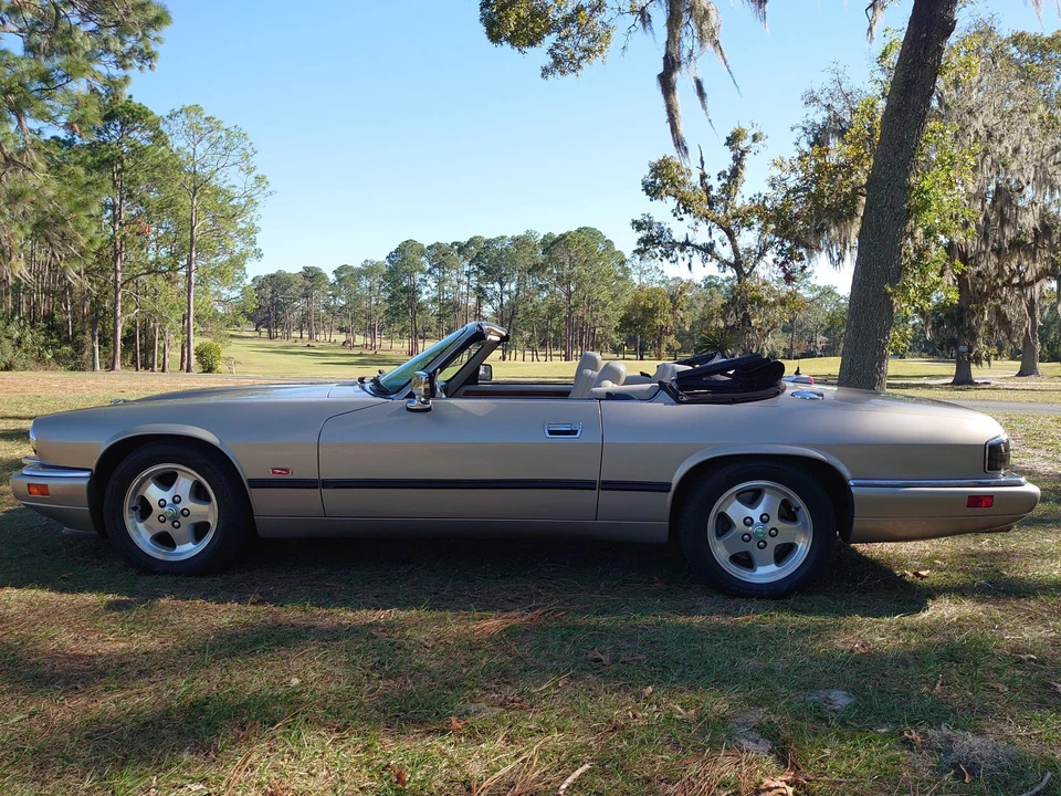 1995 Jaguar XJS Convertible - Image 6 of 31