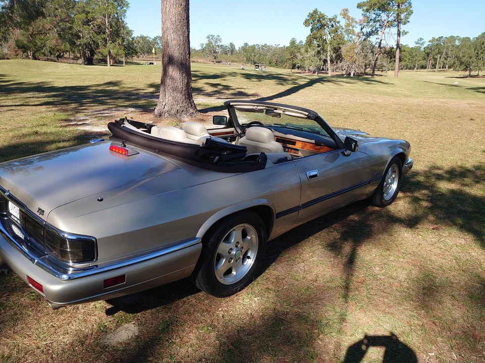 1995 Jaguar XJS Convertible - Image 13 of 31