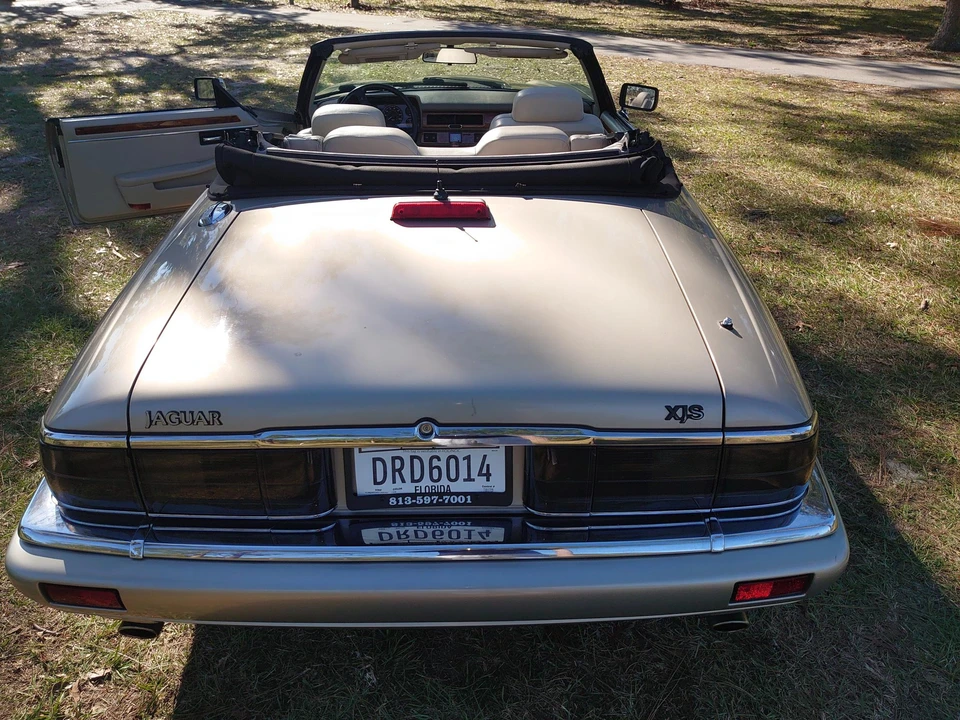1995 Jaguar XJS Convertible - Image 12 of 31