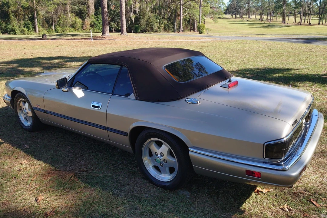 1995 Jaguar XJS Convertible - Image 28 of 31