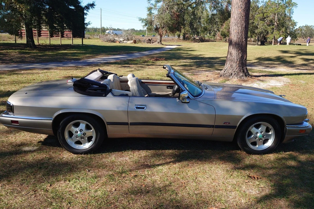 1995 Jaguar XJS Convertible - Image 14 of 31