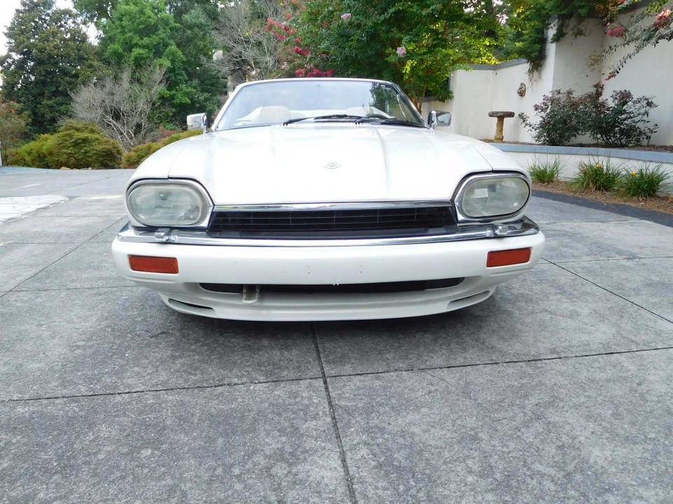 1995 Jaguar XJS Convertible - Image 17 of 31