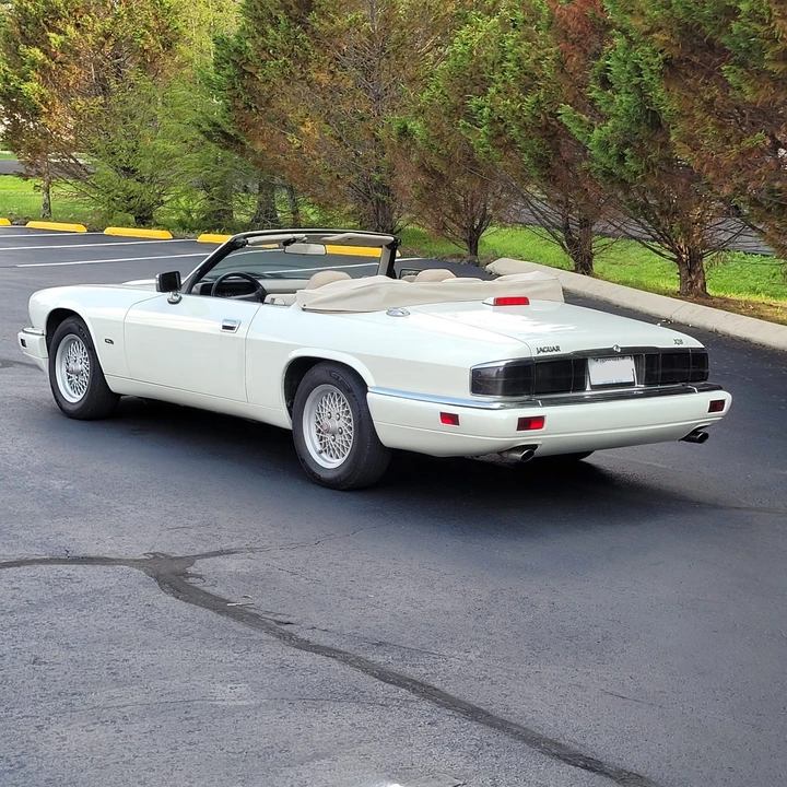 1995 Jaguar XJS Convertible - Image 9 of 31