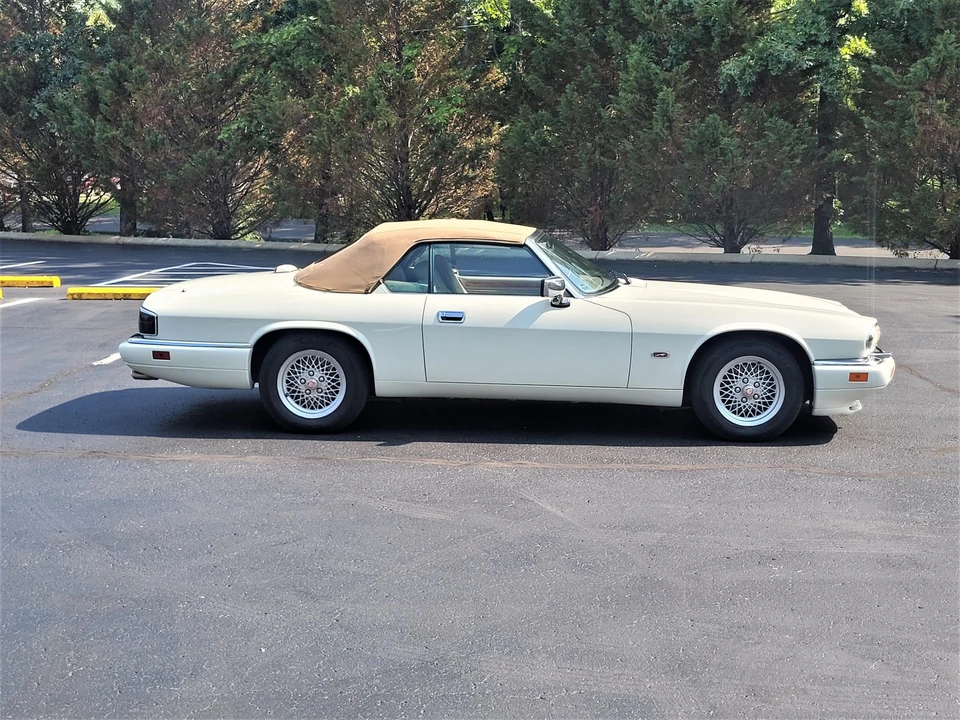 1995 Jaguar XJS Convertible - Image 22 of 31