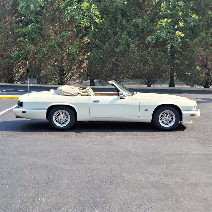 1995 Jaguar XJS Convertible - Image 14 of 31