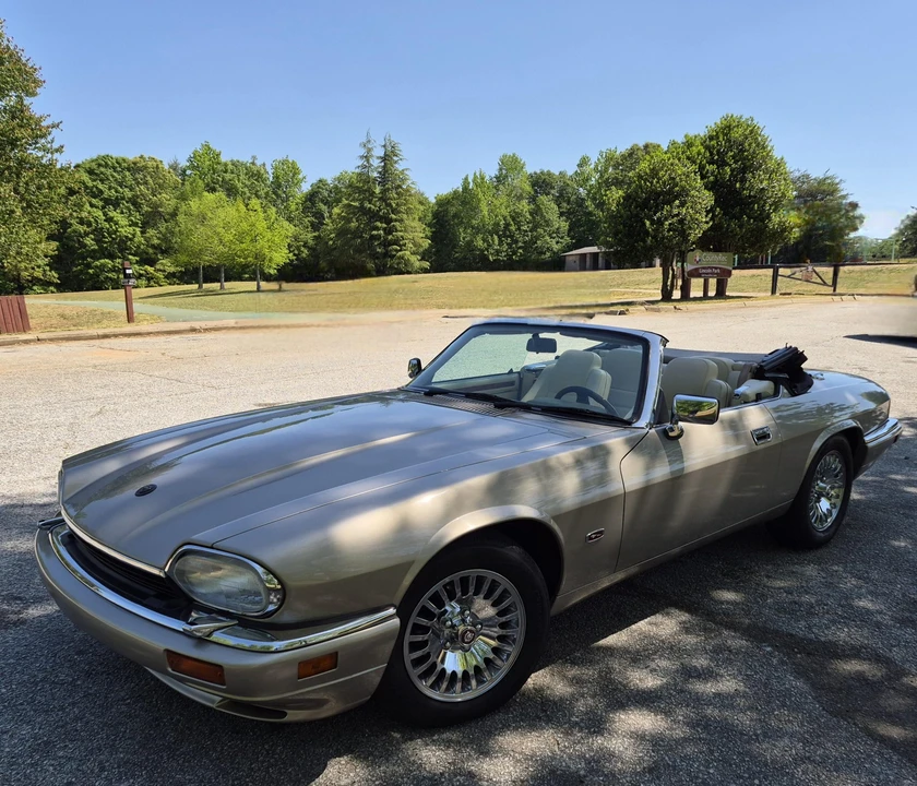 1995 Jaguar XJS Convertible - Image 2 of 31