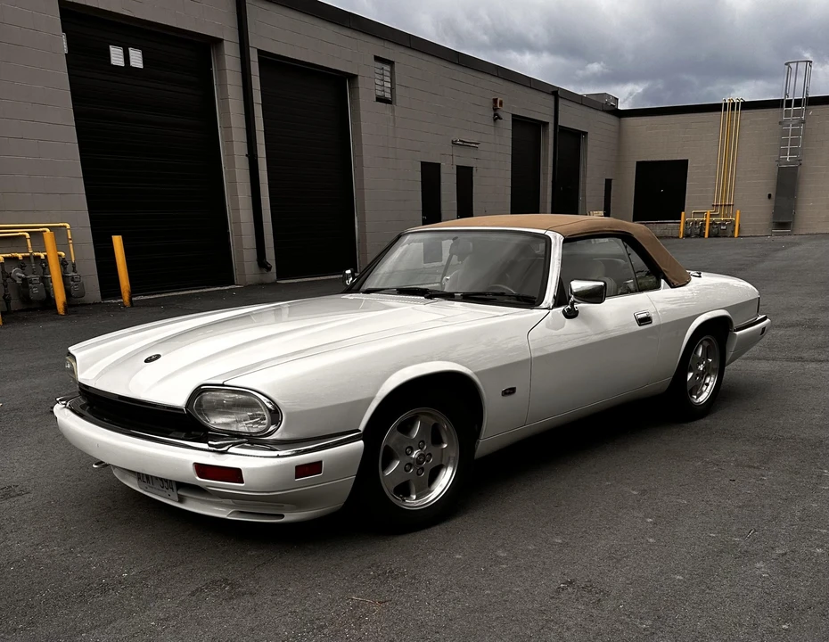 1995 Jaguar XJS Convertible - Image 2 of 31