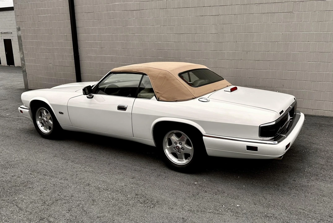 1995 Jaguar XJS Convertible - Image 3 of 31