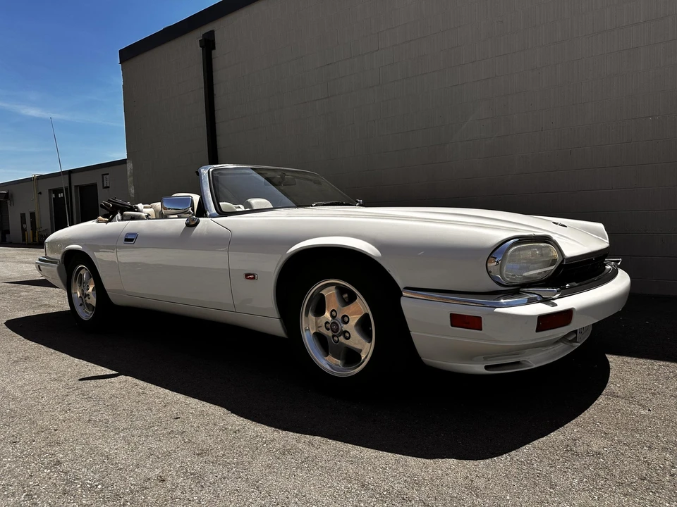 1995 Jaguar XJS Convertible - Image 10 of 31
