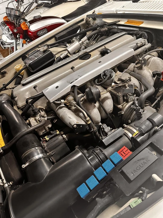 1995 Jaguar XJS Convertible - Image 29 of 31