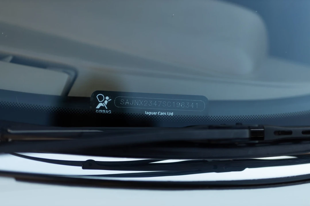 1995 Jaguar XJS Facelift V12 - Image 15 of 31