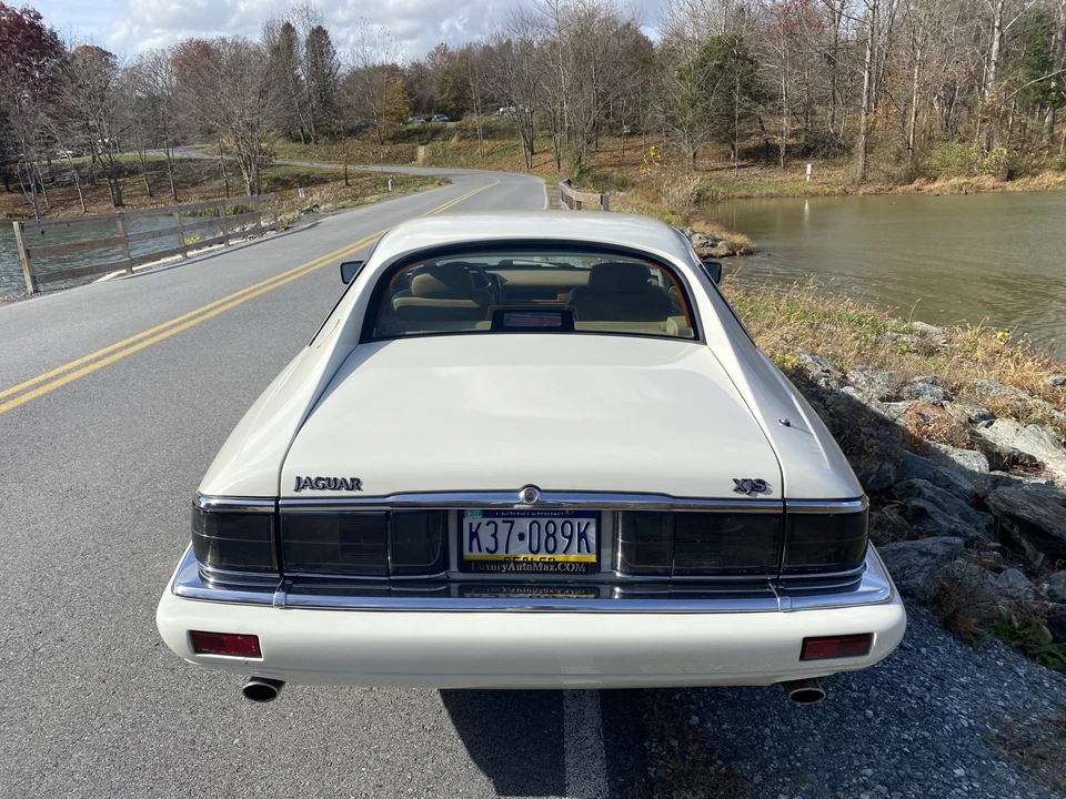 1995 Jaguar XJS - Image 15 of 31