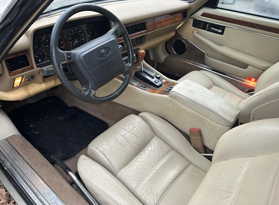 1995 Jaguar XJS - Image 9 of 15