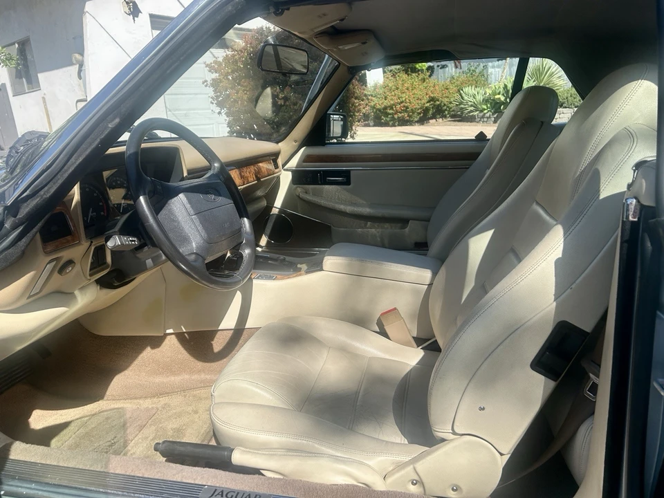 1995 Jaguar XJS - Image 5 of 10