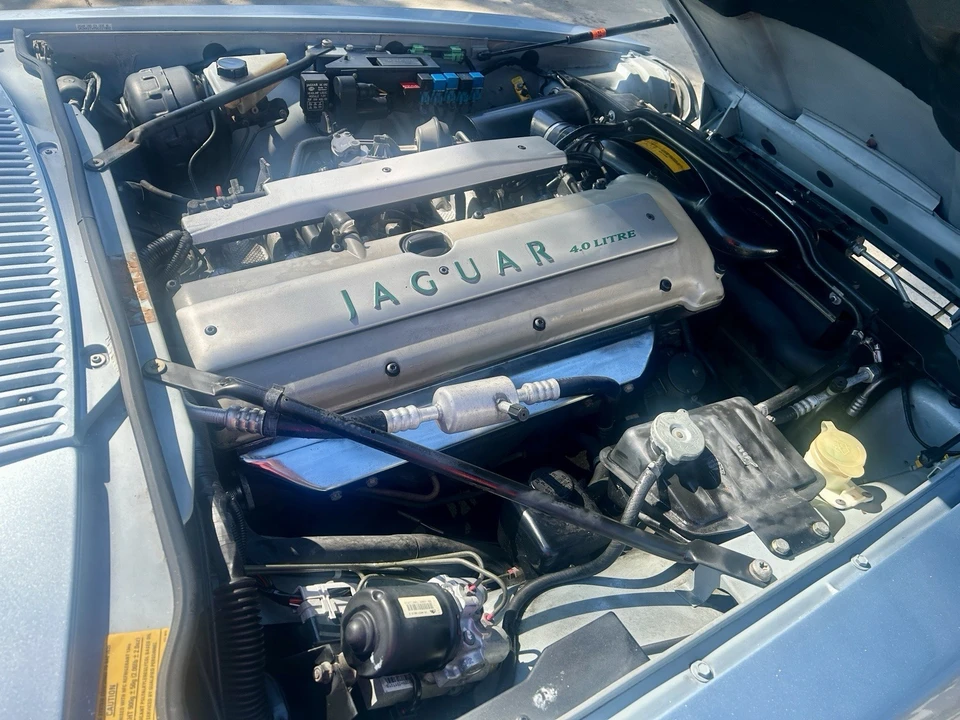 1995 Jaguar XJS - Image 7 of 10