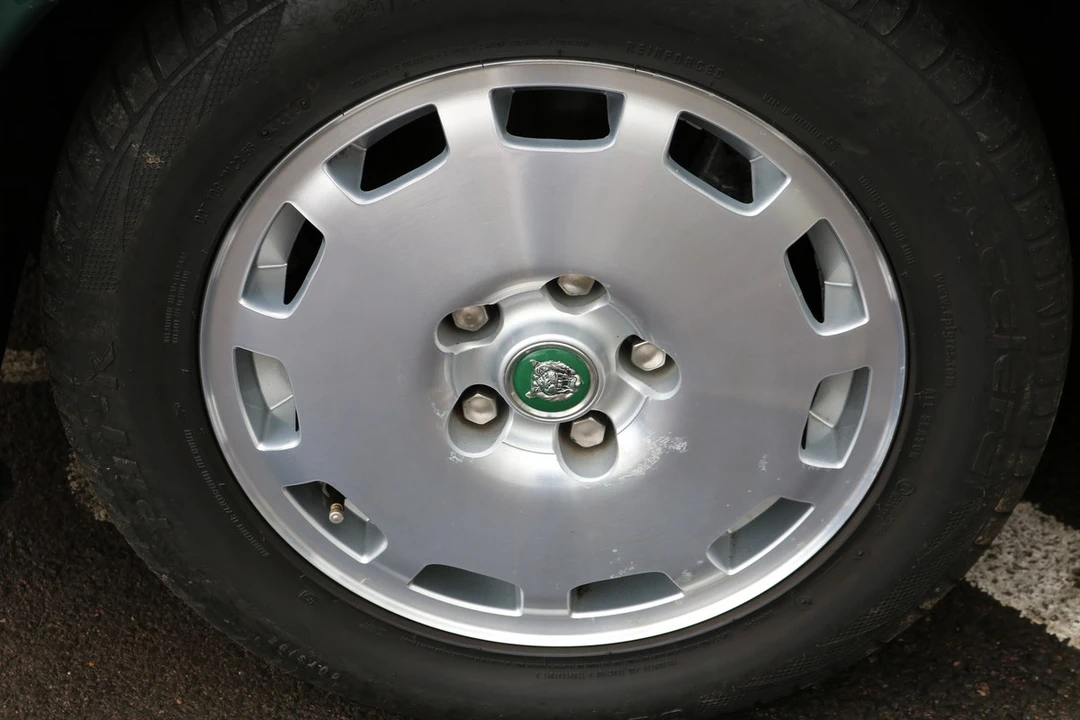 1995 Jaguar XJS Facelift AJ-16 - Image 19 of 30