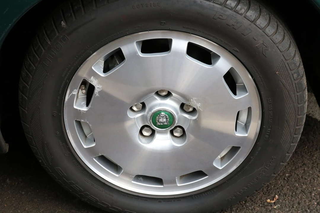 1995 Jaguar XJS Facelift AJ-16 - Image 21 of 30