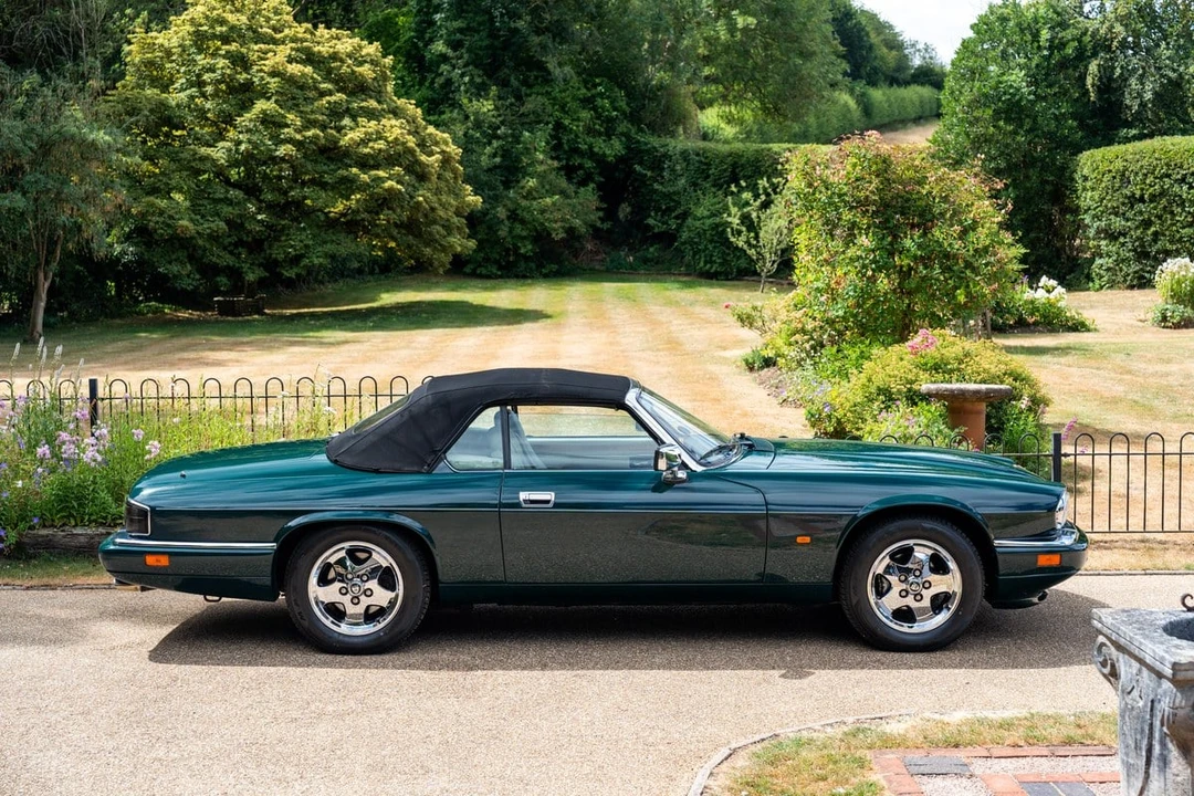 1995 Jaguar XJS Convertible - Image 25 of 30