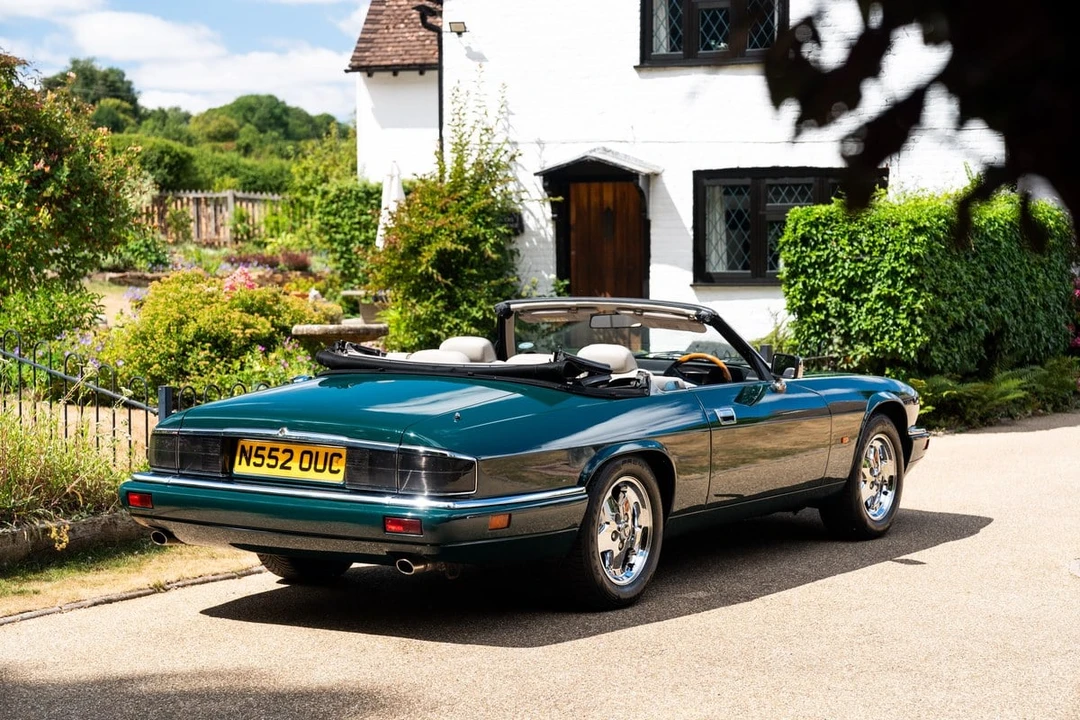 1995 Jaguar XJS Convertible - Image 8 of 30