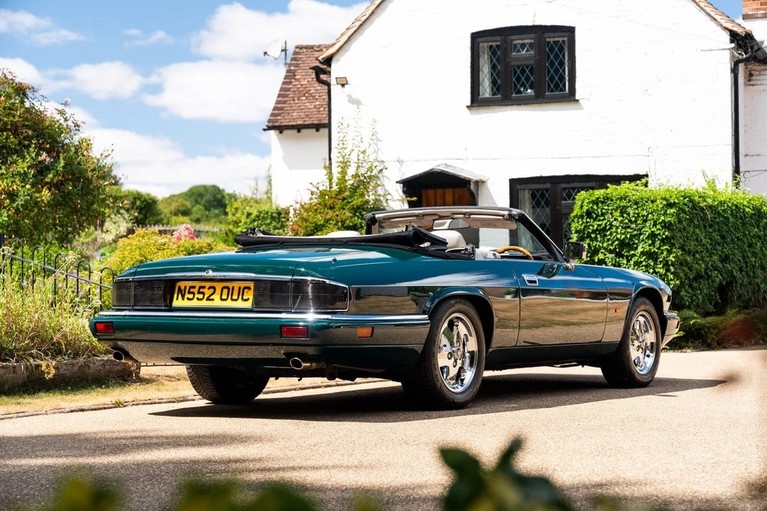 1995 Jaguar XJS Convertible - Image 9 of 30