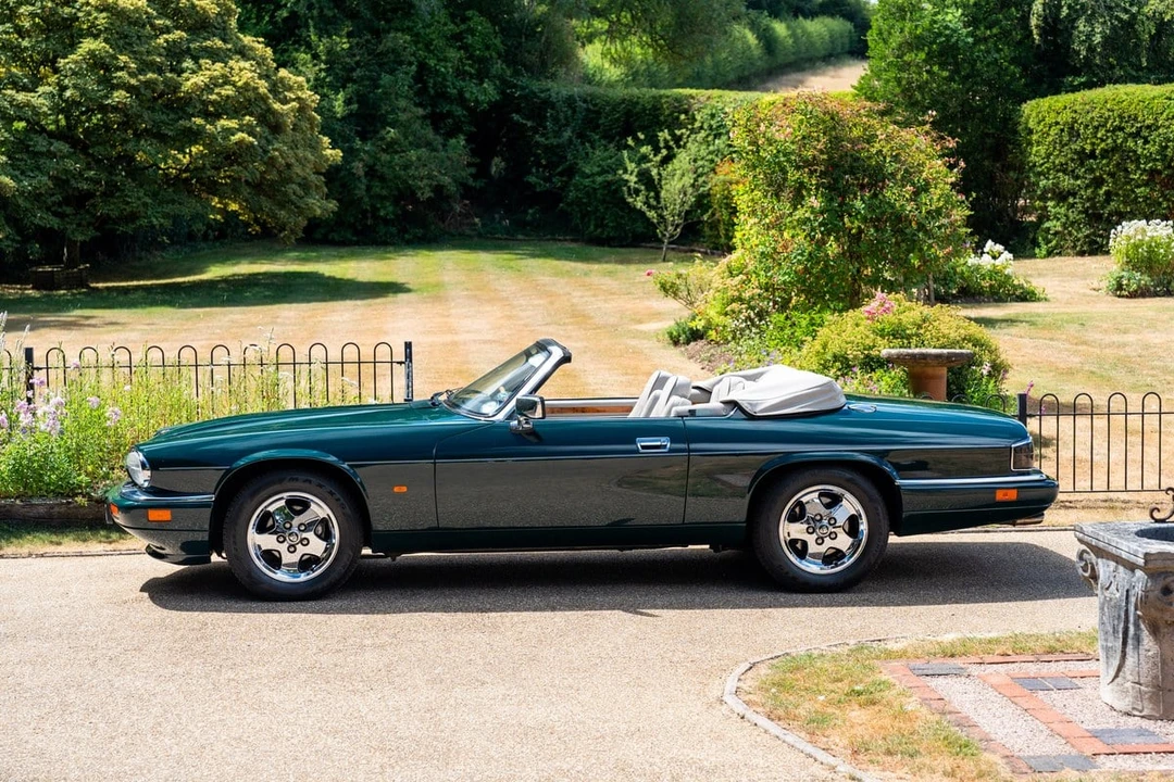 1995 Jaguar XJS Convertible - Image 16 of 30