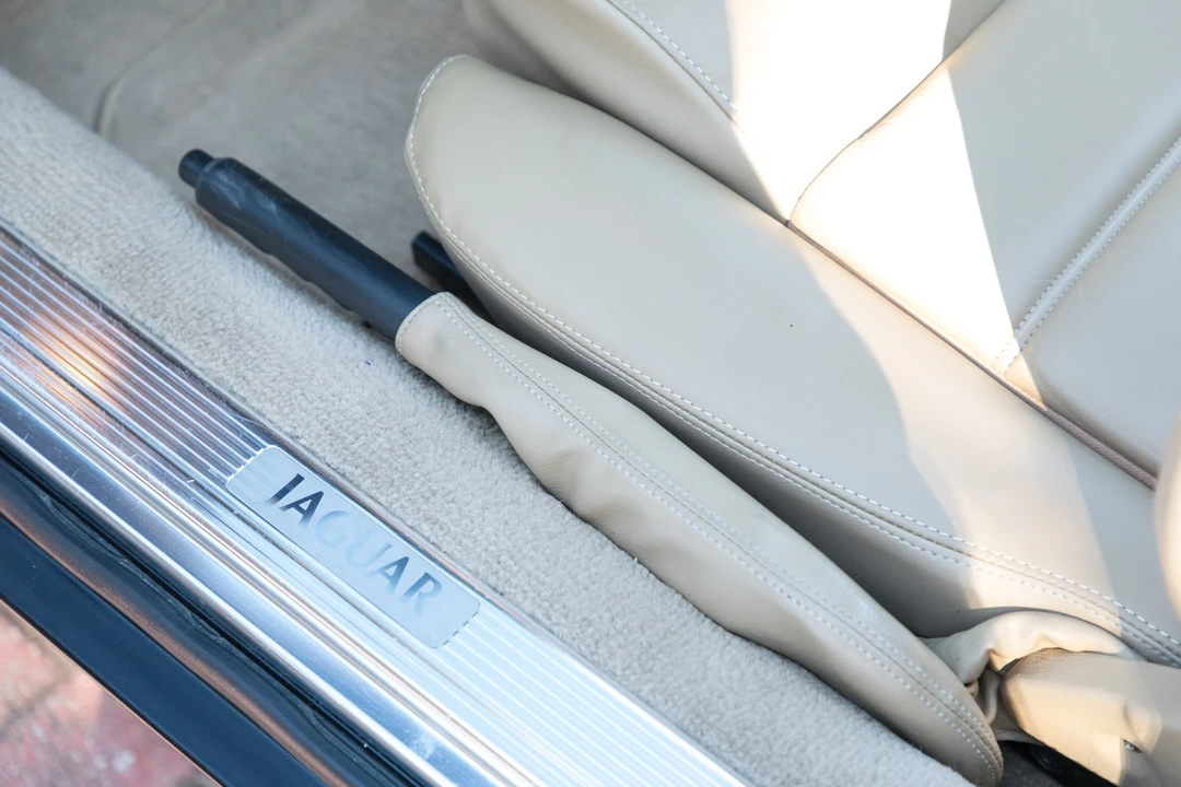 1995 Jaguar XJS Facelift AJ-16 - Image 12 of 31