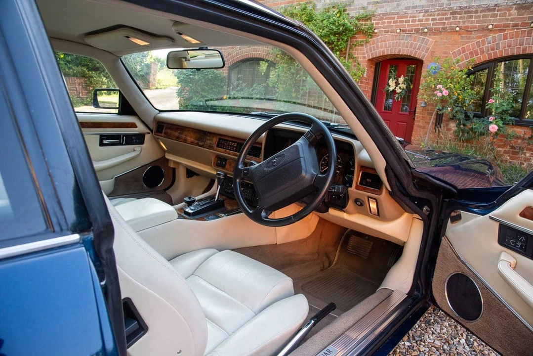 1995 Jaguar XJS Facelift AJ-16 - Image 2 of 30