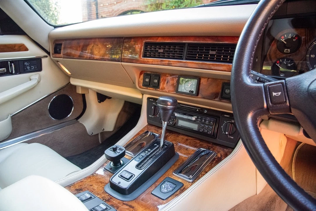 1995 Jaguar XJS Facelift AJ-16 - Image 24 of 30