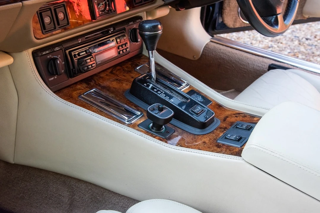 1995 Jaguar XJS Facelift AJ-16 - Image 28 of 30