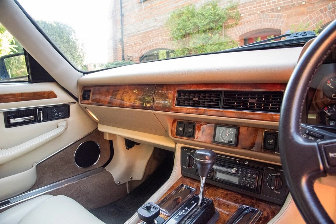 1995 Jaguar XJS Facelift AJ-16 - Image 23 of 30