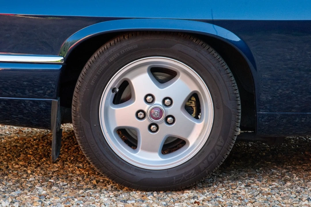 1995 Jaguar XJS Facelift AJ-16 - Image 17 of 30