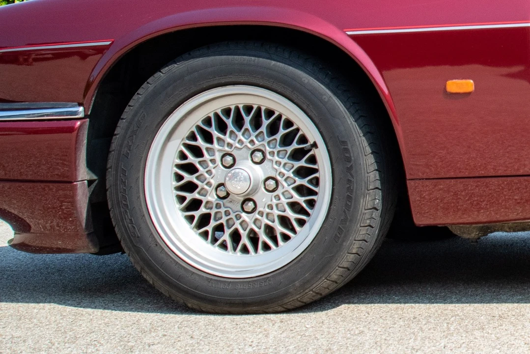 1995 Jaguar XJS Facelift AJ-16 - Image 27 of 30