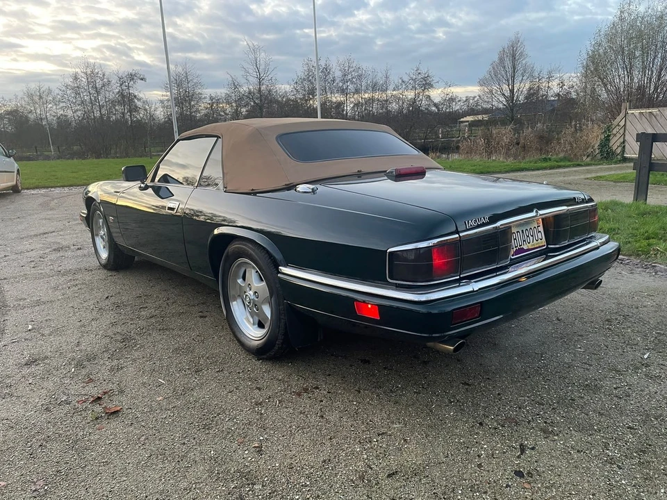 1995 Jaguar XJS Convertible - Image 19 of 30