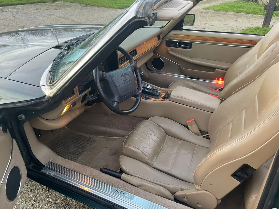 1995 Jaguar XJS Convertible - Image 24 of 30