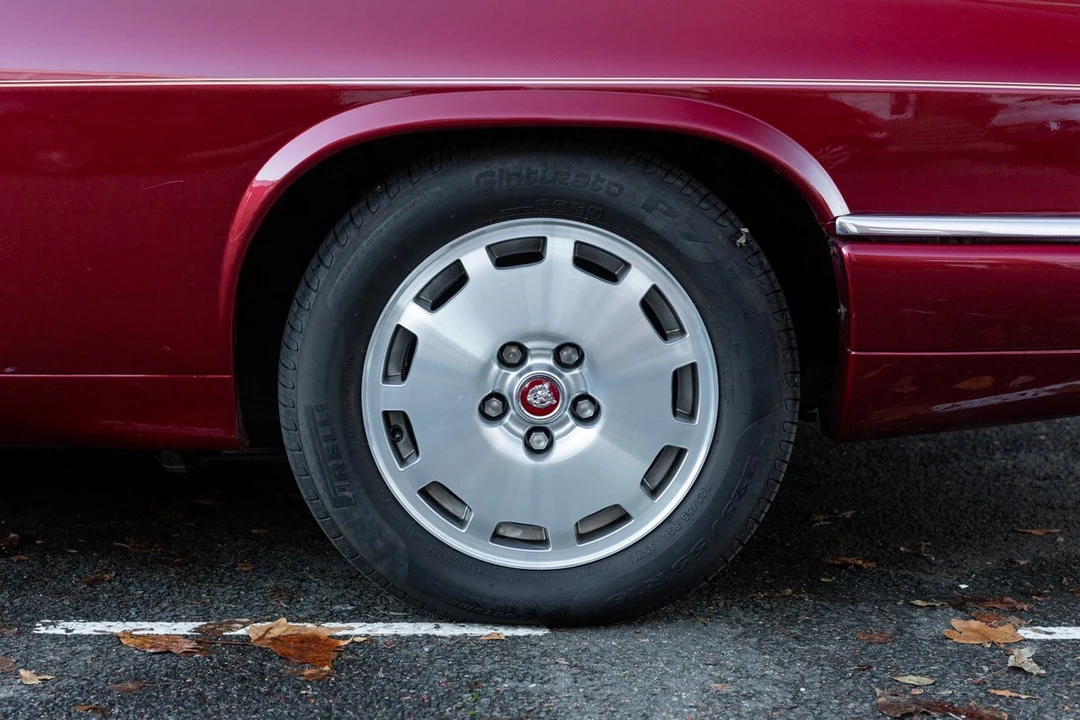 1995 Jaguar XJS Facelift AJ-16 - Image 24 of 30