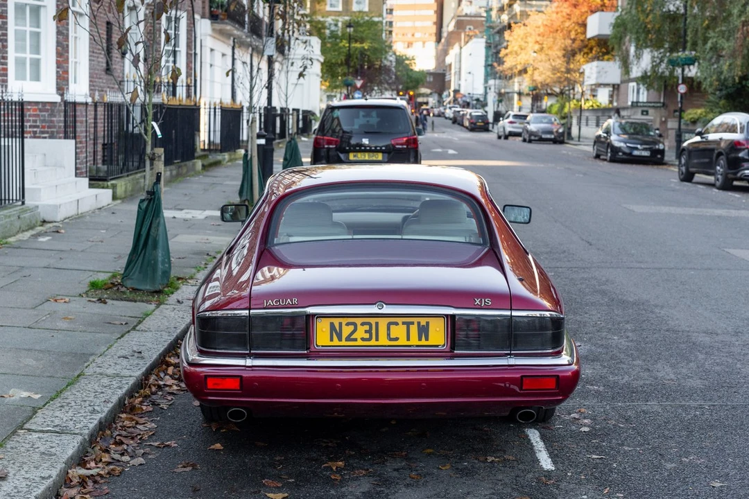 1995 Jaguar XJS Facelift AJ-16 - Image 11 of 30