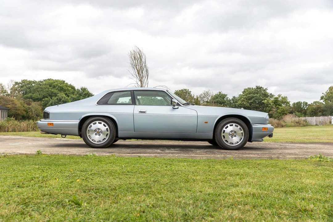 1996 Jaguar XJS Facelift AJ-16 - Image 13 of 30