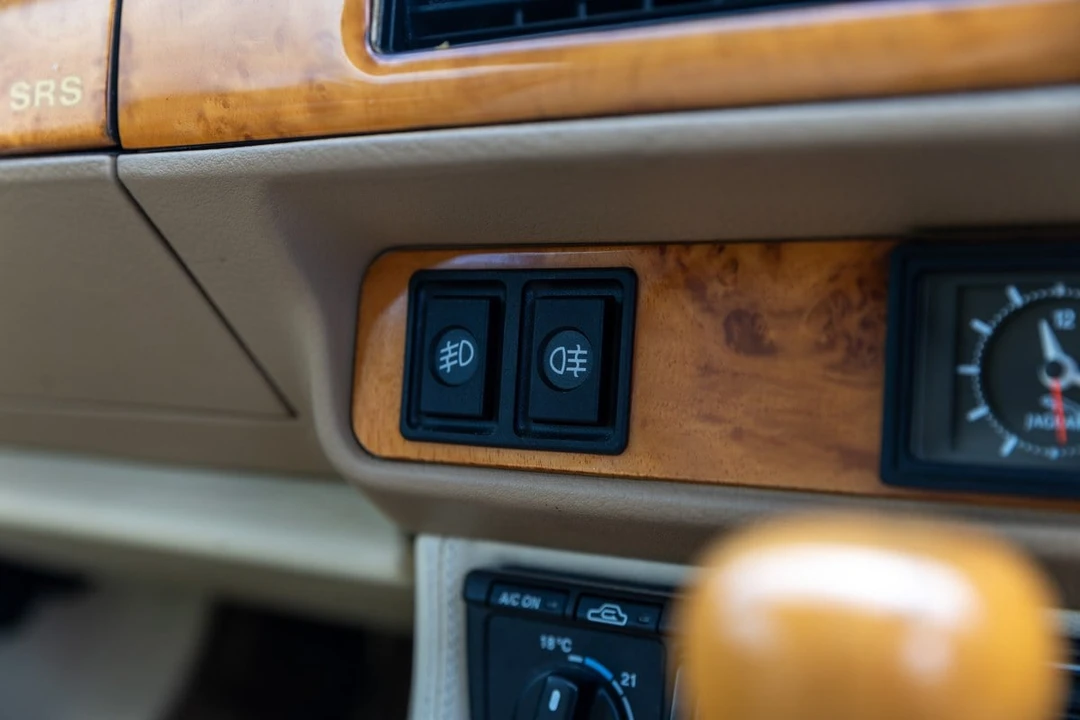 1996 Jaguar XJS Facelift AJ-16 - Image 25 of 30