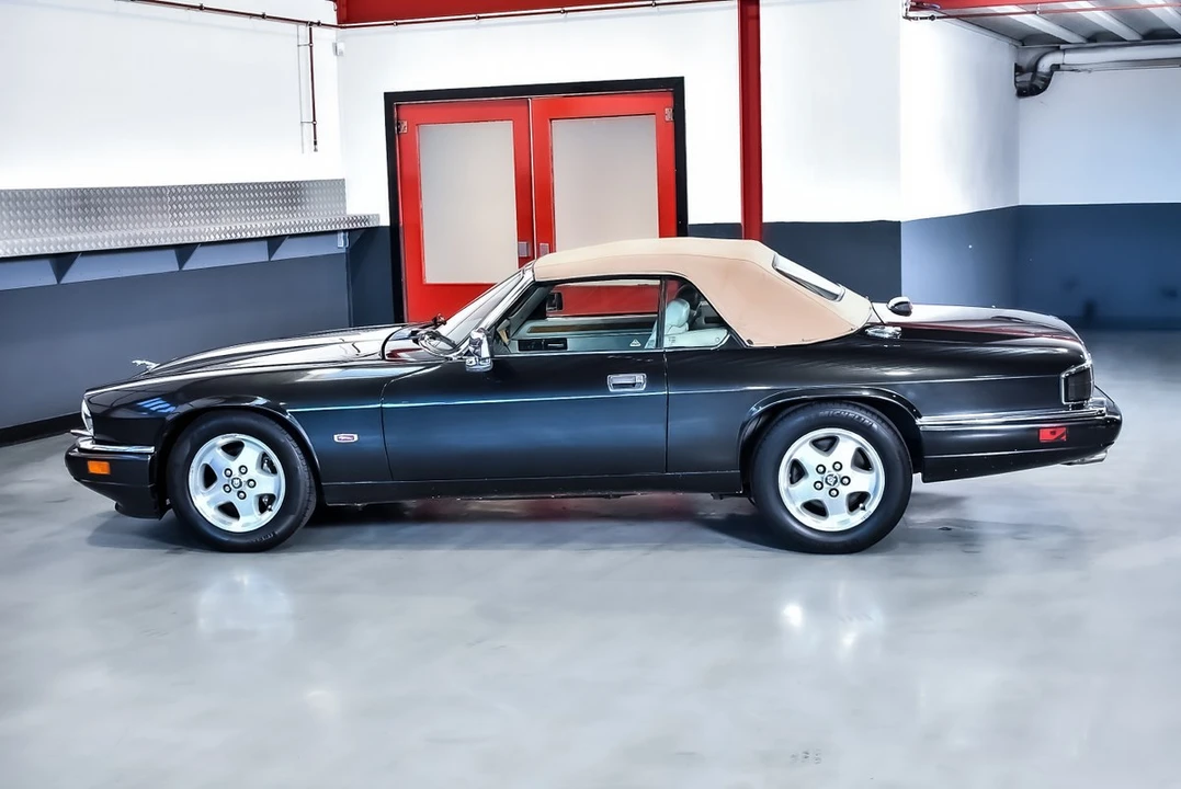 1995 Jaguar XJS Convertible - Image 26 of 30